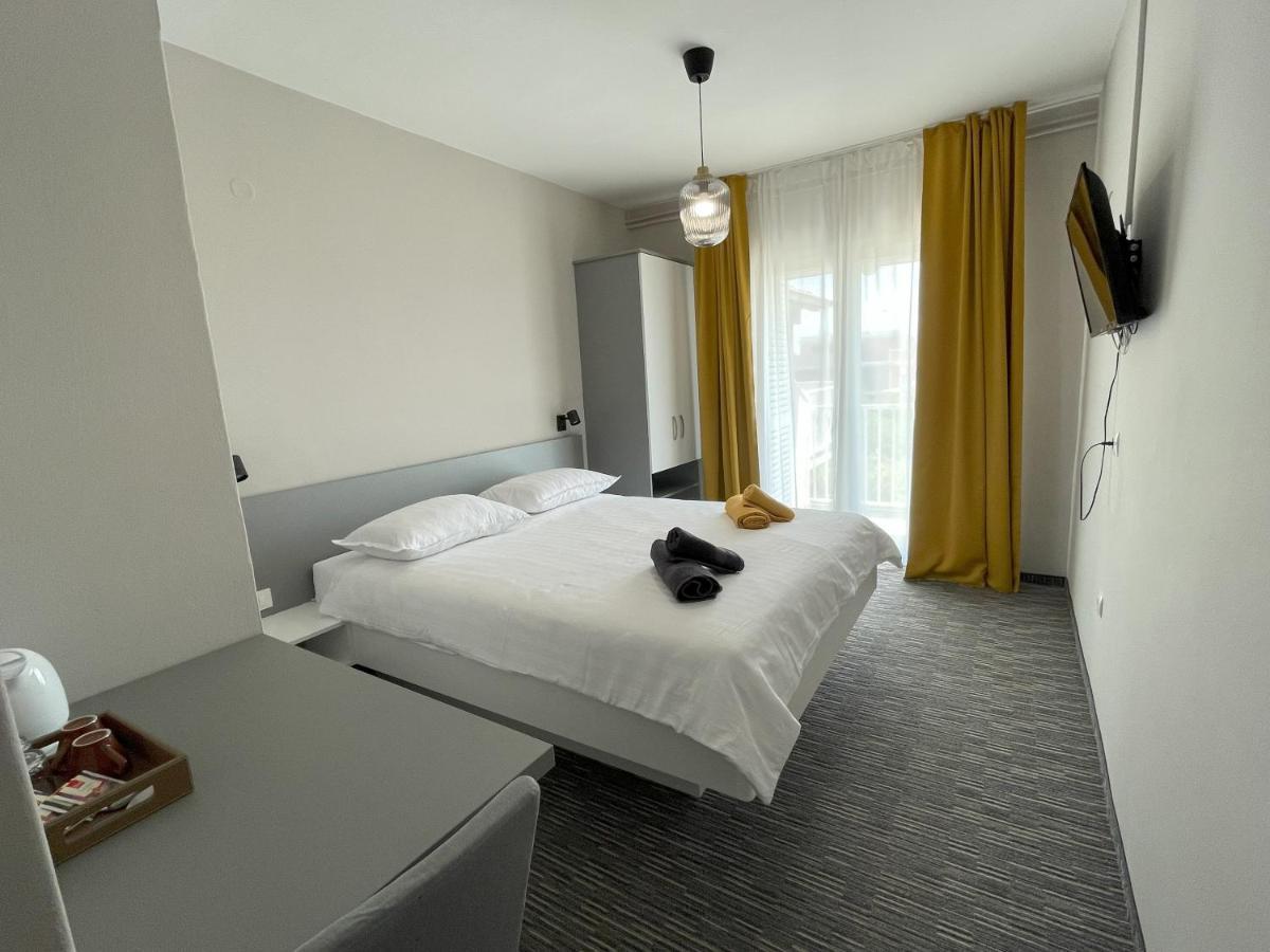 Bed&Breakfast Nada Privlaka  Exteriör bild