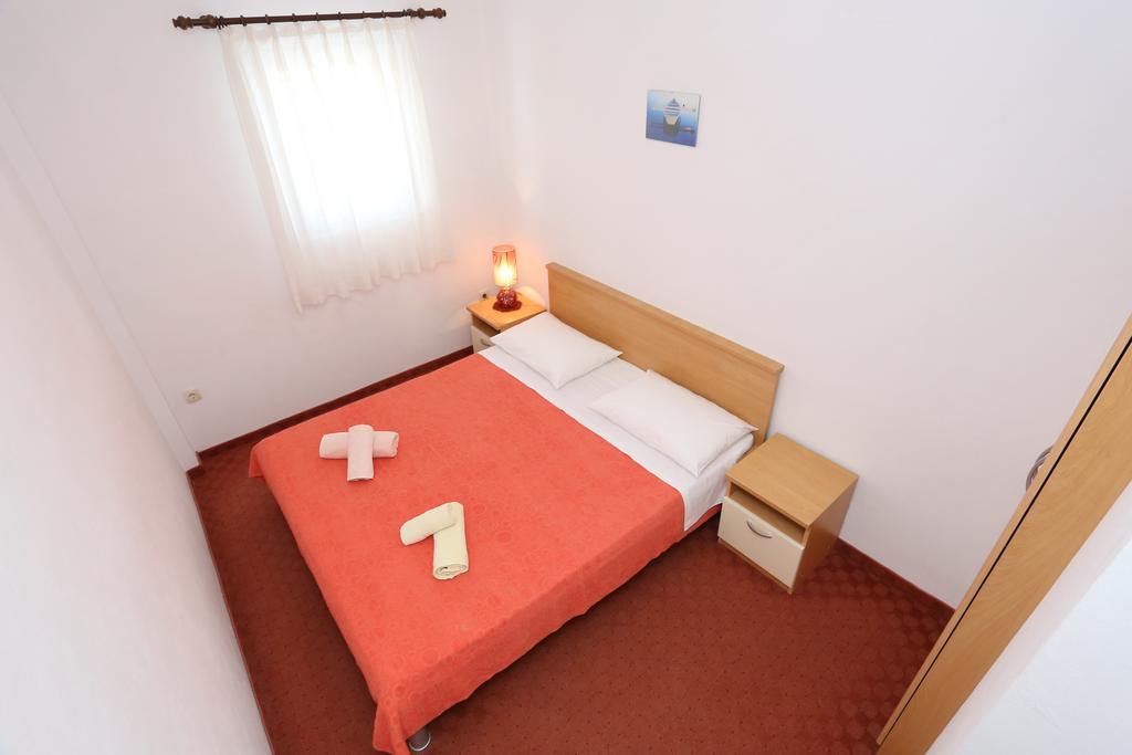 Bed&Breakfast Nada Privlaka  Rum bild